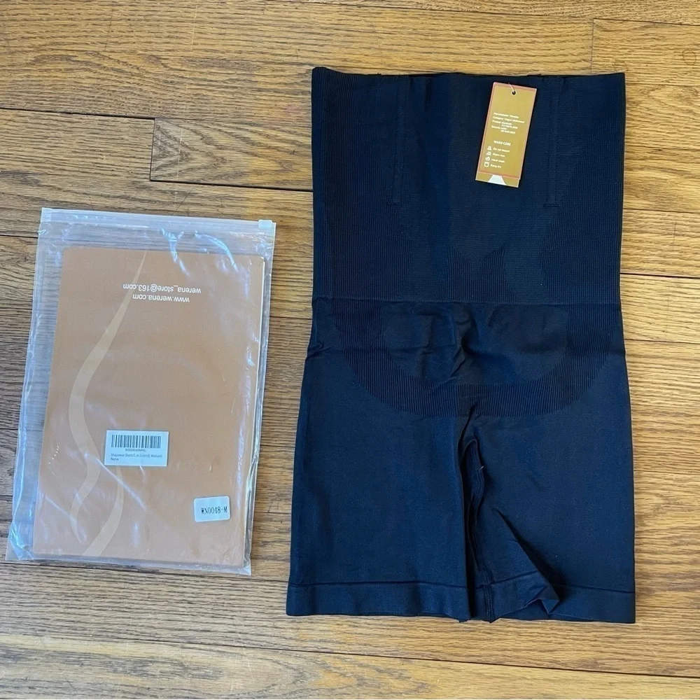 NEW Werena Shapewear Shorts Tummy Control Black Medium NWT